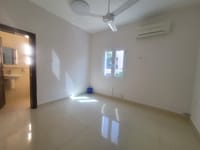 فيلا للإيجار في مدينة السلطان قابوس | ر.ع. 500/شهر | REF 996IB صورة مصغرة 37