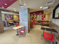 Shop for Rent in Ruwi | 240m² | OMR 2,400/mo | REF 591YB миниатюра 3