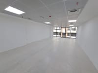 Офис в аренду в Маскат Хиллс | 69м² | OMR 425/мес | REF 237YB миниатюра 2