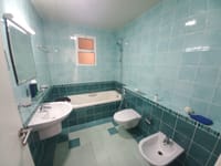2-спальная квартира в аренду в Шатти Аль-Курум | OMR 450/месяц | REF 585TB миниатюра 5