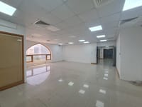 Office for Rent in Azaiba | 1000m² | OMR 5,000/mo | REF 651NB миниатюра 9