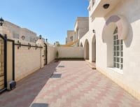فيلا 4 غرف نوم للإيجار في القرم 29 | ر.ع. 700/شهر | REF 483IC صورة مصغرة 2