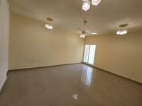 2-Bed Apartment for Sale in Madinat Al Sultan Qaboos | OMR 55,000 | REF 556MC thumbnail 4