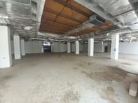 Showroom for Rent in Ruwi | 850m² | OMR 9,000/mo | REF 997GA thumbnail 4