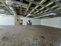 Showroom for Rent in Ruwi | 850m² | OMR 9,000/mo | REF 997GA thumbnail 5