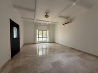 5-Bed Villa for Rent in Al Hail North | OMR 650/mo | REF 800YC thumbnail 3