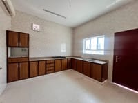 6 Bedroom Villa for Rent in Al Ghubra South, Muscat thumbnail 5