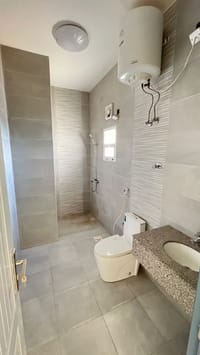4-Bed Villa for Sale in Bawshar | OMR 90,000 | REF 826BC thumbnail 7