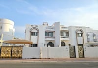 3 Bedroom Villa for Rent in Madinat Al Sultan Qaboos, Muscat thumbnail 1