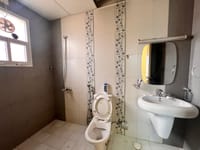 4 Bedroom Villa for Rent in Al Khoud, Muscat thumbnail 17