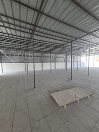 Al Jifnain 出租倉庫 | 1281m² | 每月 OMR 1,300 | REF 742LC 縮圖 9