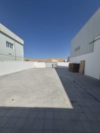 Al Jifnain 出租倉庫 | 1281m² | 每月 OMR 1,300 | REF 742LC 縮圖 15
