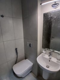2 Bedroom Apartment for Rent in Salalah, Dhofar thumbnail 3