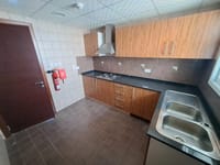 Office for Rent in Azaiba | OMR 375/mo | REF 976YB 縮圖 3