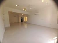 5-Bed Villa for Rent in Al Mawalih North | OMR 700/mo | REF 289BA thumbnail 3