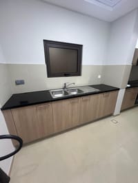 2-комнатная квартира в аренду в Маскат Бэй | OMR 675/месяц | REF 383IC миниатюра 3