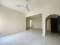 شقة 2 غرف نوم للإيجار في الخوير | ر.ع. 250/شهر | REF 753MC صورة مصغرة 2