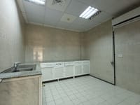 馬斯喀特灣 Madinat Al Sultan Qaboos 出租辦公室 | 300m² | 每月 OMR 1,200 | REF 498TB 縮圖 6