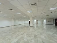 馬斯喀特灣 Madinat Al Sultan Qaboos 出租辦公室 | 300m² | 每月 OMR 1,200 | REF 498TB 縮圖 8