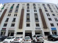 Office for Rent in Ruwi | OMR 200/mo | REF 596GC thumbnail 1