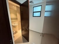 2 Bedroom Apartment for Rent in Al Mouj, Muscat thumbnail 9