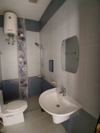 4-Bed Villa for Rent in Al Khuwair | OMR 540/mo | REF 845GC thumbnail 15