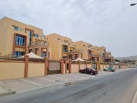 ویلا ۸ خوابه برای اجاره در مدینة الإعلام | هر ماه OMR ۳,۰۰۰ | REF 608MB تصویر بندانگشتی 1