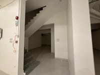 Building for Rent in Ghala | 600m² | OMR 5/m²/mo | REF 749LC thumbnail 4
