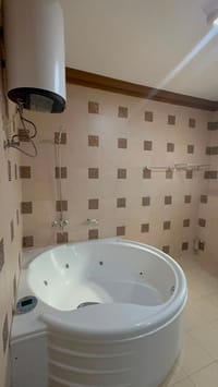 Commercial Villa for Rent in Al Mawalih South | OMR 1,700/mo | REF 775SC thumbnail 7