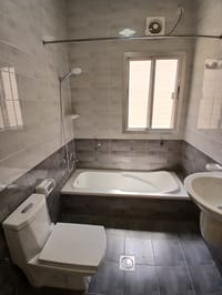 3-Bed Villa for Rent in Al Qurum 29 | OMR 700/mo | REF 813GC thumbnail 9