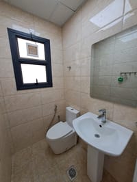 Office for Rent in Bawshar | 380m² | OMR 1,200/mo | REF 579TB thumbnail 3