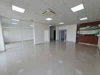 Office for Rent in Bawshar | 380m² | OMR 1,200/mo | REF 579TB thumbnail 6