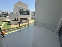 Al Seeb 出售 4-Bed 聯排別墅 | OMR 185,000 | REF 956BB 縮圖 6