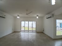 فيلا 3 غرف نوم للإيجار في العذيبة | 800 ر.ع./شهريًا | REF 373GC صورة مصغرة 2