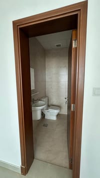 Office for Rent in Azaiba | 83m² | OMR 600/mo | REF 721MC thumbnail 4