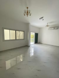 4-Bed Villa for Rent in Madinat Al Sultan Qaboos | OMR 900/mo | REF 100TA thumbnail 2