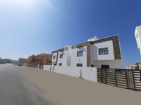 5-комнатная вилла на продажу в Аль-Хоудхе | OMR 95 000 | REF 660GH миниатюра 1
