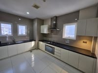 Office for Rent in Madinat Al Sultan Qaboos, Muscat thumbnail 8