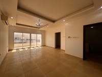 阿曼Al Khoud租赁5间卧室别墅 | 每月600阿曼里亚尔 | REF 695IC 缩略图 15