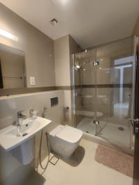 阿曼Al Mouj出售2室公寓 | OMR 155,000 | REF 728MC 缩略图 6