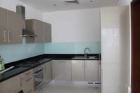 2-Bed Apartment for Rent in Madinat Al Sultan Qaboos | OMR 650/mo | REF 762KH thumbnail 3