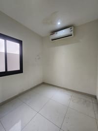 阿曼Al Seeb租赁4卧室别墅 | 每月425 OMR | REF 687MC 缩略图 2