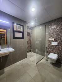 阿曼Al Seeb租赁4卧室别墅 | 每月425 OMR | REF 687MC 缩略图 7