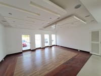 Showroom for Rent in Ruwi | 1000m² | OMR 3/m²/mo | REF 724YB thumbnail 3