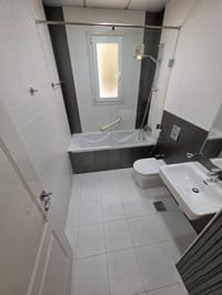 4 Bedroom Villa for Rent in Madinat Al Sultan Qaboos, Muscat thumbnail 12