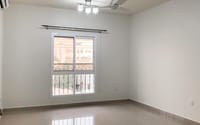 2-Bed Apartment for Sale in Madinat Al Sultan Qaboos | OMR 45,000 | REF 427MD thumbnail 3