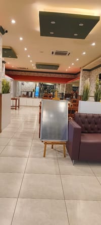 Shop for Rent in Al Khuwair | 250m² | OMR 1,350/mo | REF 507LC thumbnail 4