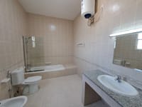 تاون‌هاوس ۴ خوابه برای اجاره در مدینة السلطان قابوس | OMR 850/ماه | REF 630TB تصویر بندانگشتی 7