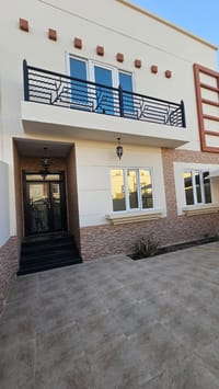6 Bedroom Villa for Rent in Al Mawalih North, Muscat thumbnail 3