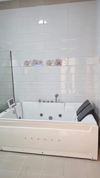 6 Bedroom Villa for Rent in Al Mawalih North, Muscat thumbnail 19